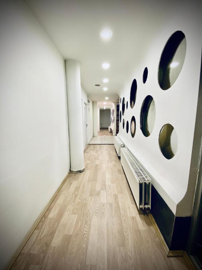 Hotel Perla Призрен Экстерьер фото